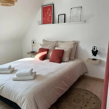 Maison Ker Ria * Locoal-Mendon